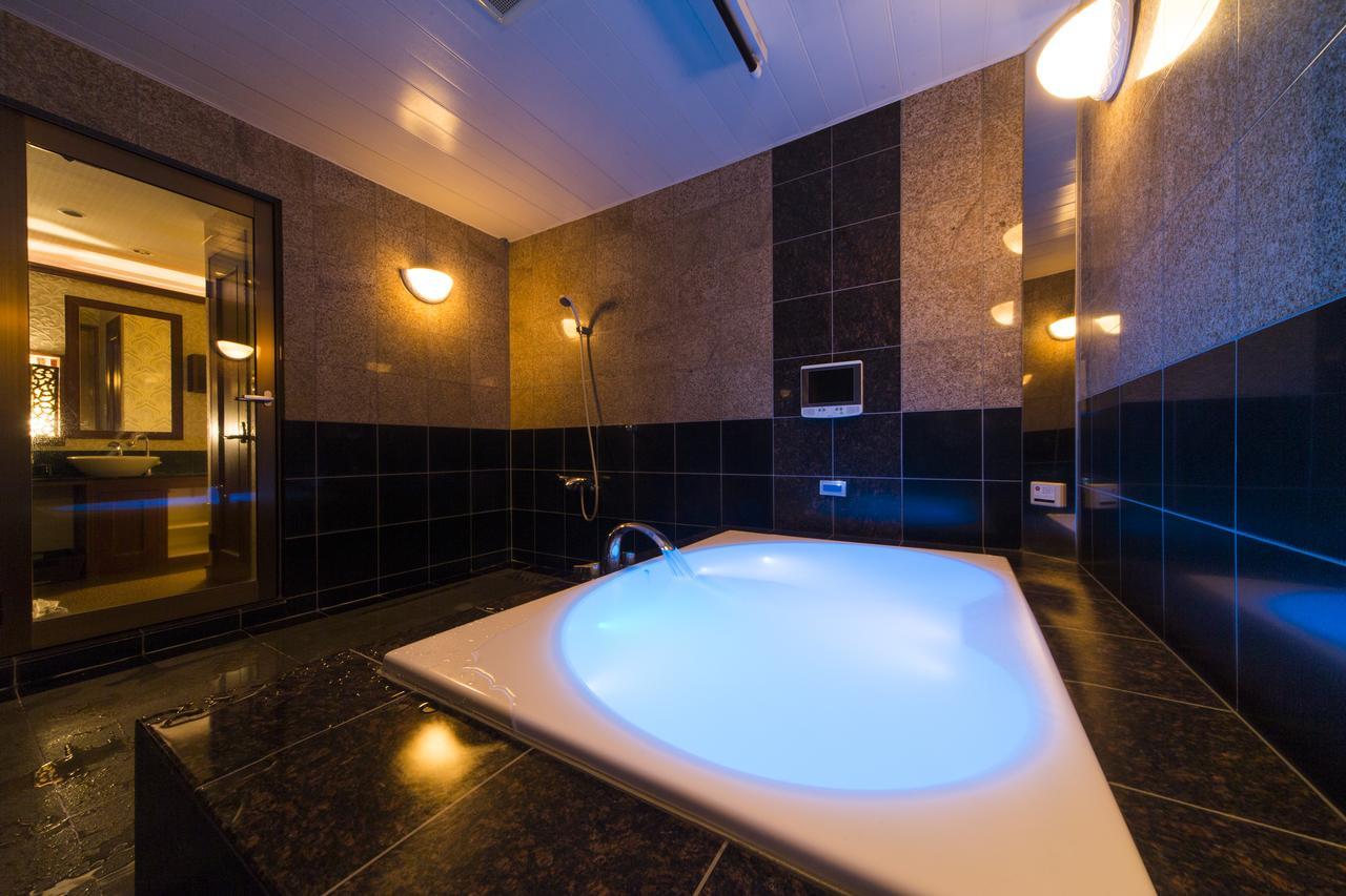Hotel Lala Tsukasa Фукуока Экстерьер фото
