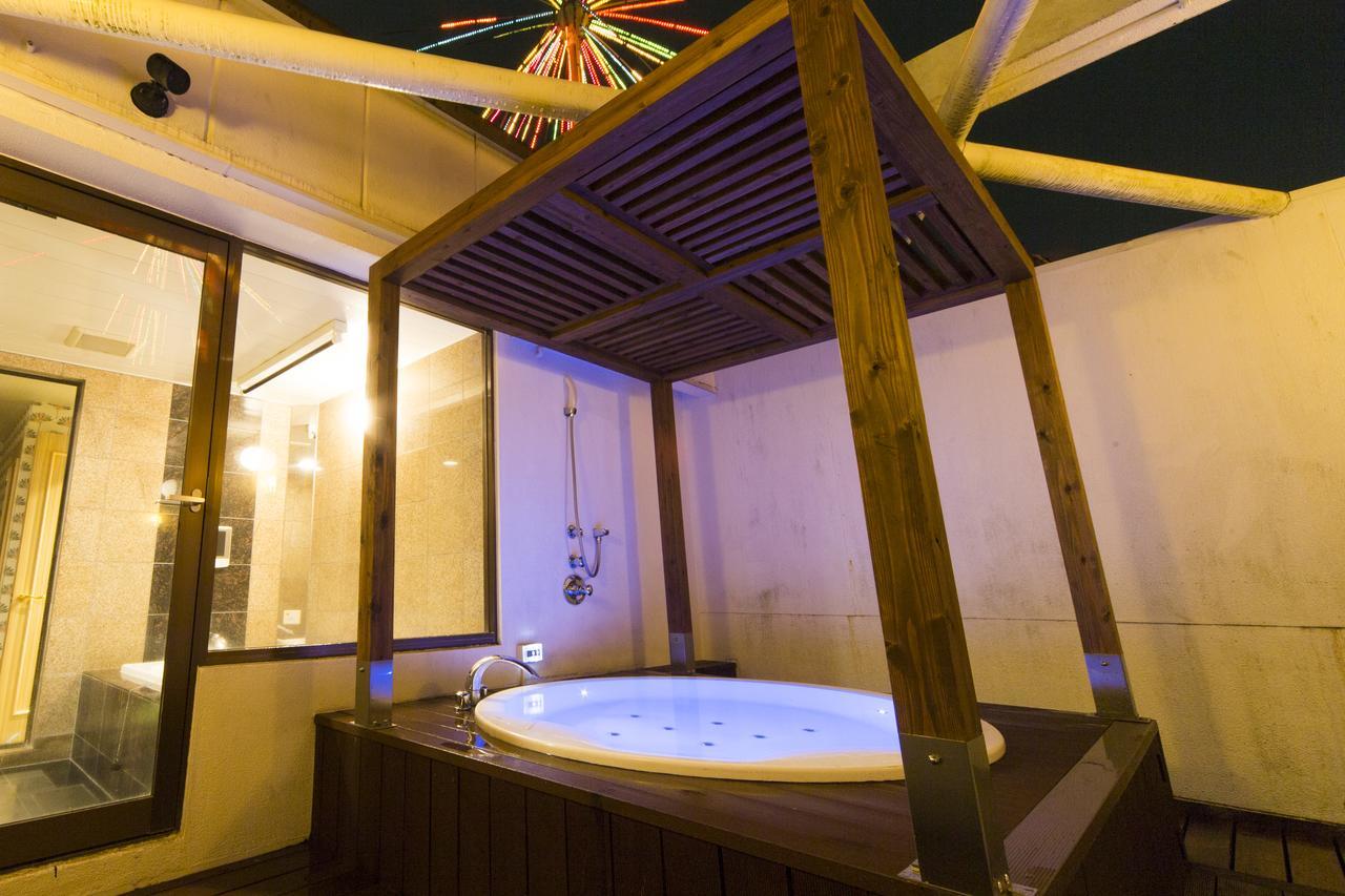 Hotel Lala Tsukasa Фукуока Экстерьер фото